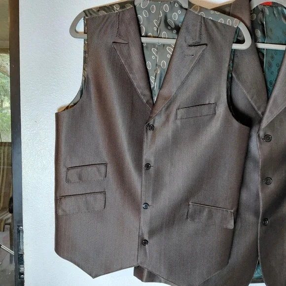 T Fusion Distinctive 3 Piece Suit 40R 32 Pants Miamik Jacket Blazer 3 Button